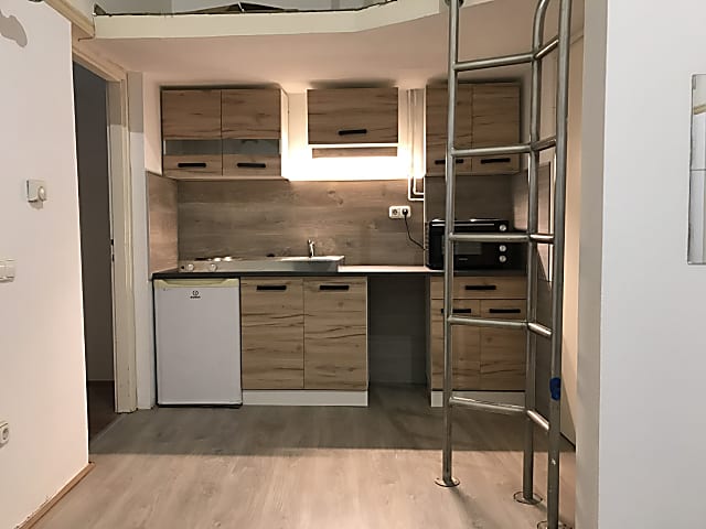 A Budai Várban 30 m2-es lakás eladó. #11