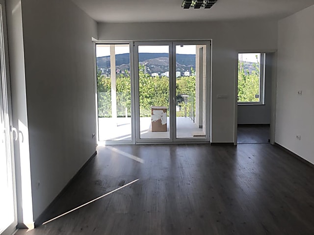 Tükörhegyi lakóparki lakás KIADÓ #8