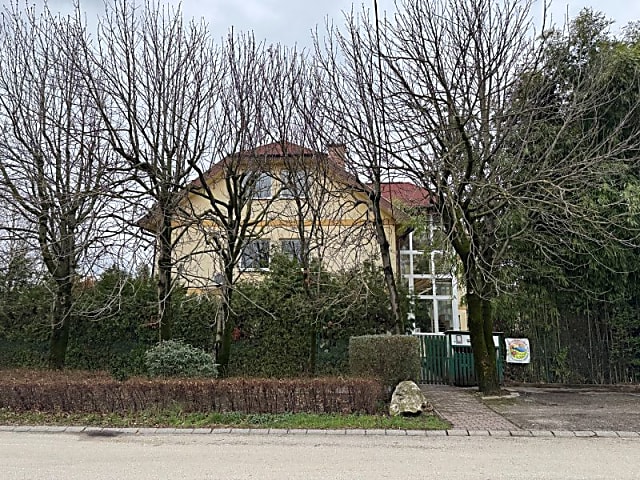 Kiadó iroda Budaörsön #3