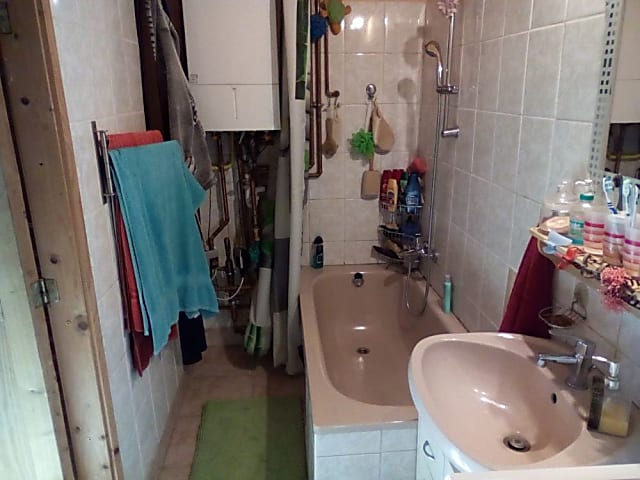 Eladó jó állapotú, kétgenerációs sorház Budaörsön. #19