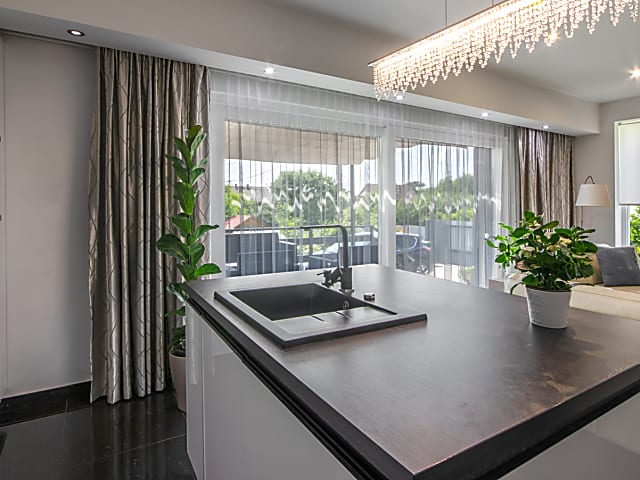 Érd Parkvárosban újszerű ikerház eladó #2