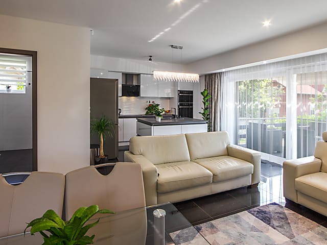 Érd Parkvárosban újszerű ikerház eladó #3