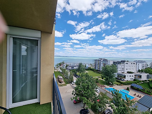 Siófok Ezüstparton apartman-lakás eladó 