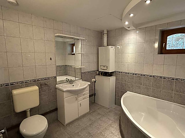 Erdő melletti Önálló ház #4