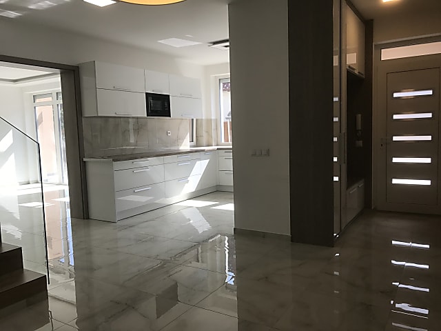 Törökbálinton kiadó egy 124 m2-es ikerház 87 m2 saját kerttel. #8