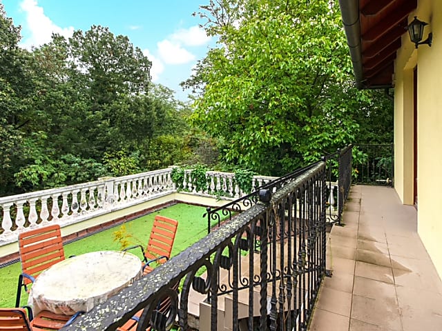  Luxus családi ház saját medencével #2