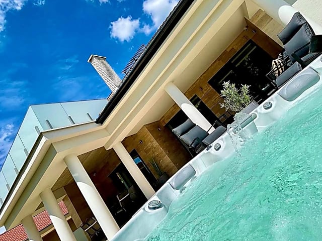 Törökbálint-Tükörhegyi intelligens luxusvilla eladó #8