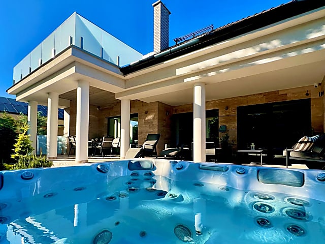 Törökbálint-Tükörhegyi intelligens luxusvilla eladó #9