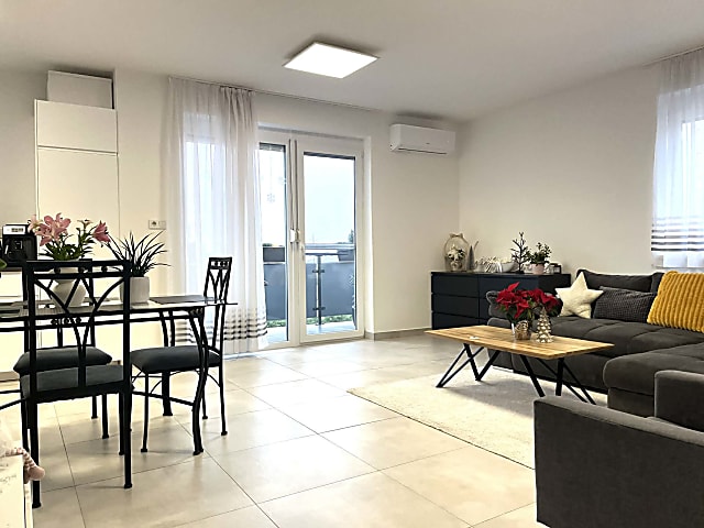 Érd Parkvárosban tetszetős, modern lakás eladó #2