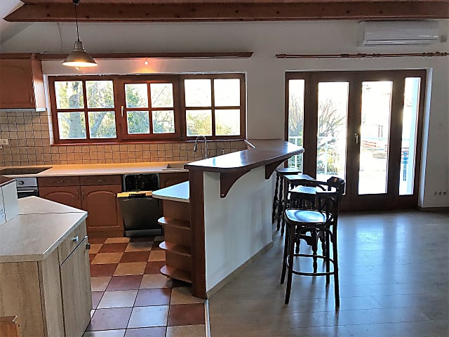 Törökbálinton az Újtelepen kiadó egy 120 m2-es lakás. #3