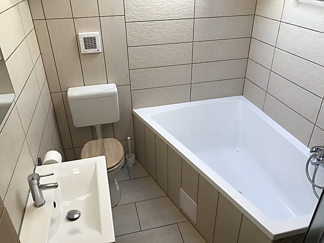 Törökbálinton az Újtelepen kiadó egy 120 m2-es lakás. #8