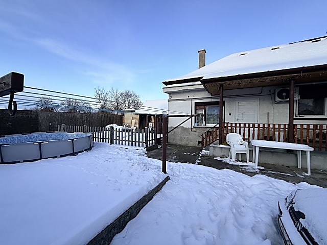 Érden önálló családi ház eladó