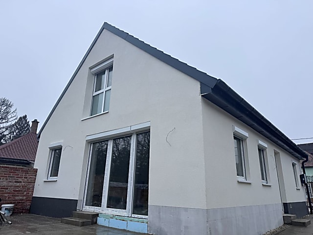 Újépítésű családi ház napelemrendszerrel Balatonszemesen #5