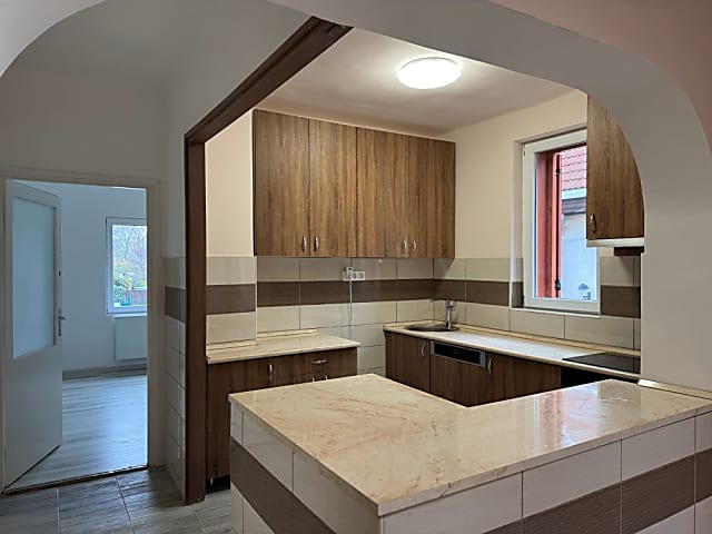 Diósdon családi ház napelemrendszerrel