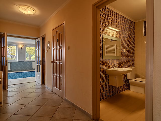 Exkluzív háromszintes villa Szentendre Pismány-hegyén #18