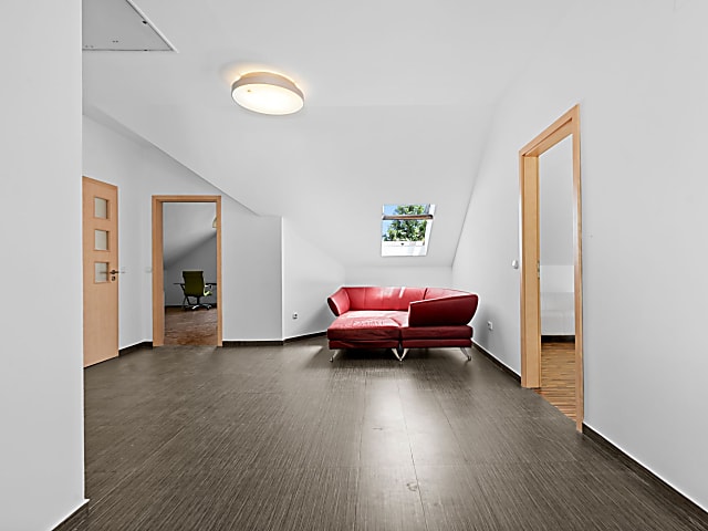 Törökbálint-Tükörhegyen szépen felújított, medencés családi ház eladó #12