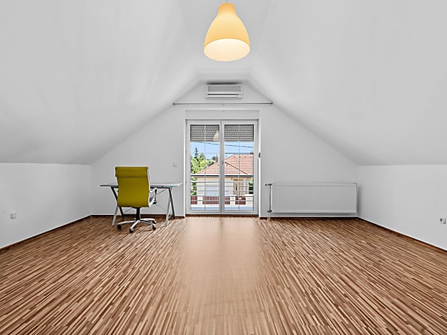 Törökbálint-Tükörhegyen szépen felújított, medencés családi ház eladó #8