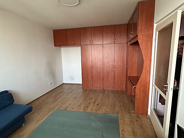 Budaörsön, a Lévai utcában – világos, panelprogramos lakás eladó! #4