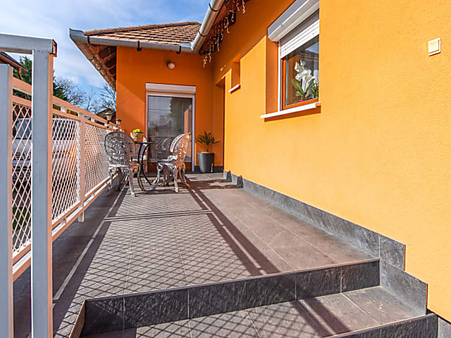 Eladó családi ház Tárnokligeten