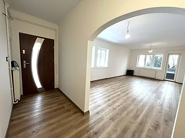 Törökbálinton felújított, 2 lakásos ház eladó #1