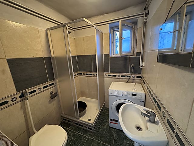 Tárnokligeten családi ház két kisebb lakrésszel #4