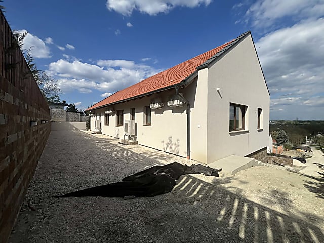 Érd Ófaluban PANORÁMÁS, ÚJ ÉPÍTÉSŰ ikerház kiadó #3