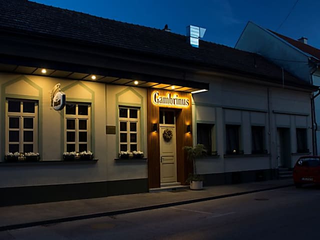 Eladó étterem Pápa belvárosában #7