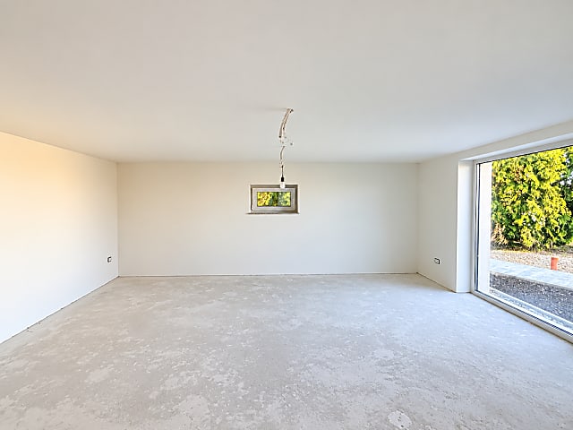 Eladó panorámás családi ház Érden #17