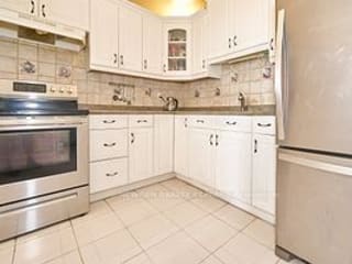 #909 - 60 Pavane Linkway, Toronto, ON M3C1A1 | 2 Bedroom 1 Bathroom Condo Apt | Image 11