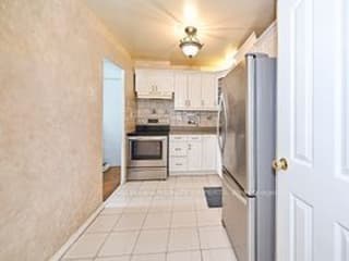 #909 - 60 Pavane Linkway, Toronto, ON M3C1A1 | 2 Bedroom 1 Bathroom Condo Apt | Image 14