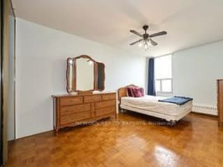 #909 - 60 Pavane Linkway, Toronto, ON M3C1A1 | 2 Bedroom 1 Bathroom Condo Apt | Image 17