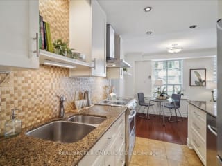 #304 - 80 Charles St E, Toronto, ON M4Y2W6 | 2 Bedroom 2 Bathroom Condo Apt | Image 6