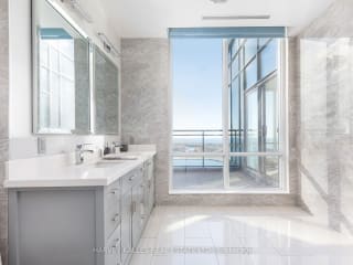 #Ph05 - 15 Fort York Blvd, Toronto, ON M5V3Y4 | 3 Bedroom 3 Bathroom Condo Apt | Image 21