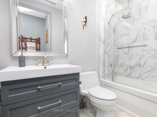 #Ph05 - 15 Fort York Blvd, Toronto, ON M5V3Y4 | 3 Bedroom 3 Bathroom Condo Apt | Image 25
