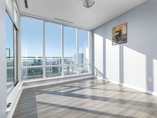 #Ph05 - 15 Fort York Blvd, Toronto, ON M5V3Y4 | 3 Bedroom 3 Bathroom Condo Apt | Image 27