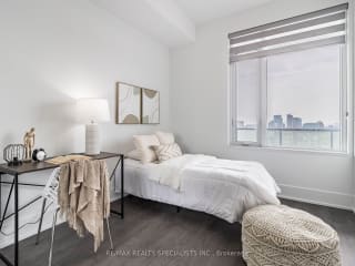 #1903 - 480 Front St W, Toronto, ON M5V0V5 | 3 Bedroom 2 Bathroom Condo Apt | Image 26