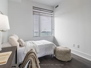 #1903 - 480 Front St W, Toronto, ON M5V0V5 | 3 Bedroom 2 Bathroom Condo Apt | Image 27