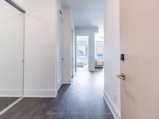 #1903 - 480 Front St W, Toronto, ON M5V0V5 | 3 Bedroom 2 Bathroom Condo Apt | Image 5