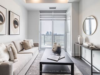 #1903 - 480 Front St W, Toronto, ON M5V0V5 | 3 Bedroom 2 Bathroom Condo Apt | Image 9