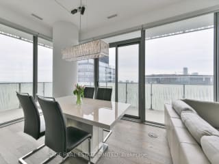 #Lph4901 - 42 Charles St E, Toronto, ON M4Y1N3 | 2 Bedroom 2 Bathroom Condo Apt | Image 12