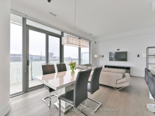 #Lph4901 - 42 Charles St E, Toronto, ON M4Y1N3 | 2 Bedroom 2 Bathroom Condo Apt | Image 13