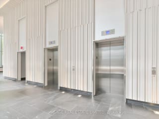 #Lph4901 - 42 Charles St E, Toronto, ON M4Y1N3 | 2 Bedroom 2 Bathroom Condo Apt | Image 6