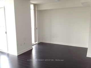 #342B - 15 Iceboat Terr, Toronto, ON M5V4A5 | 1 Bedroom 1 Bathroom Condo Apt | Image 2