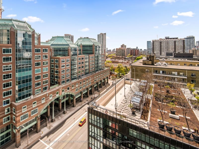 #1503 - 110 Charles St E, Toronto, ON M4Y1T5 | 2 Bedroom 2 Bathroom Condo Apt | Image 11