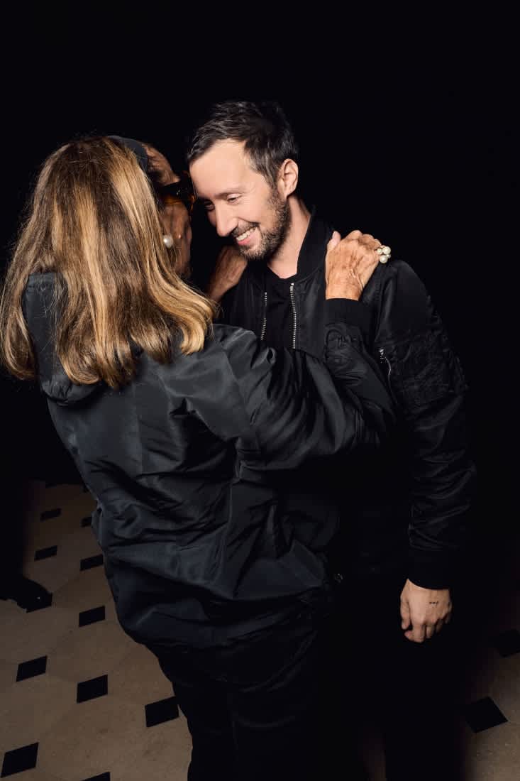 slide - Saint Laurent Productions