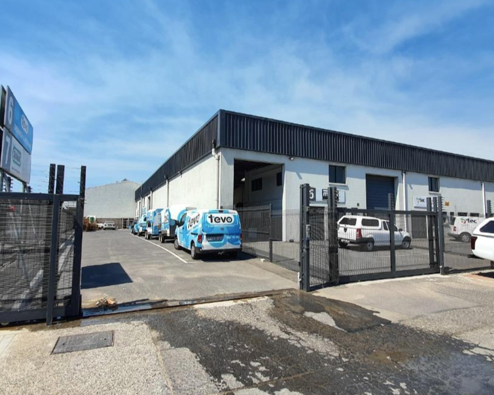 Aztec Park - Industrial to let in Airport Industria | New Vantage Properties