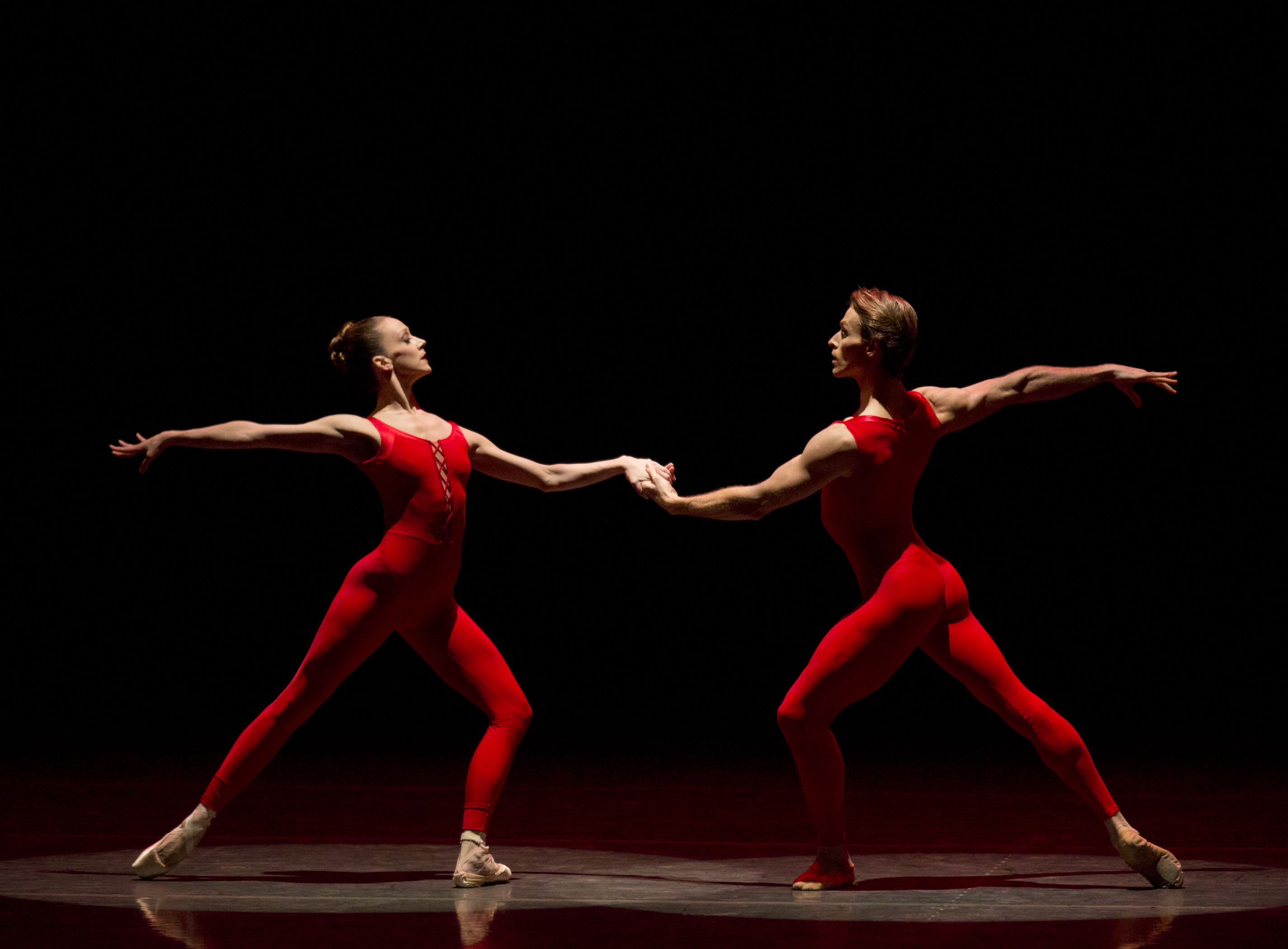 Red ballet. Баланчин балет Кармен. Ред балет. Джулиард балет. Свободный танец (free Dance).