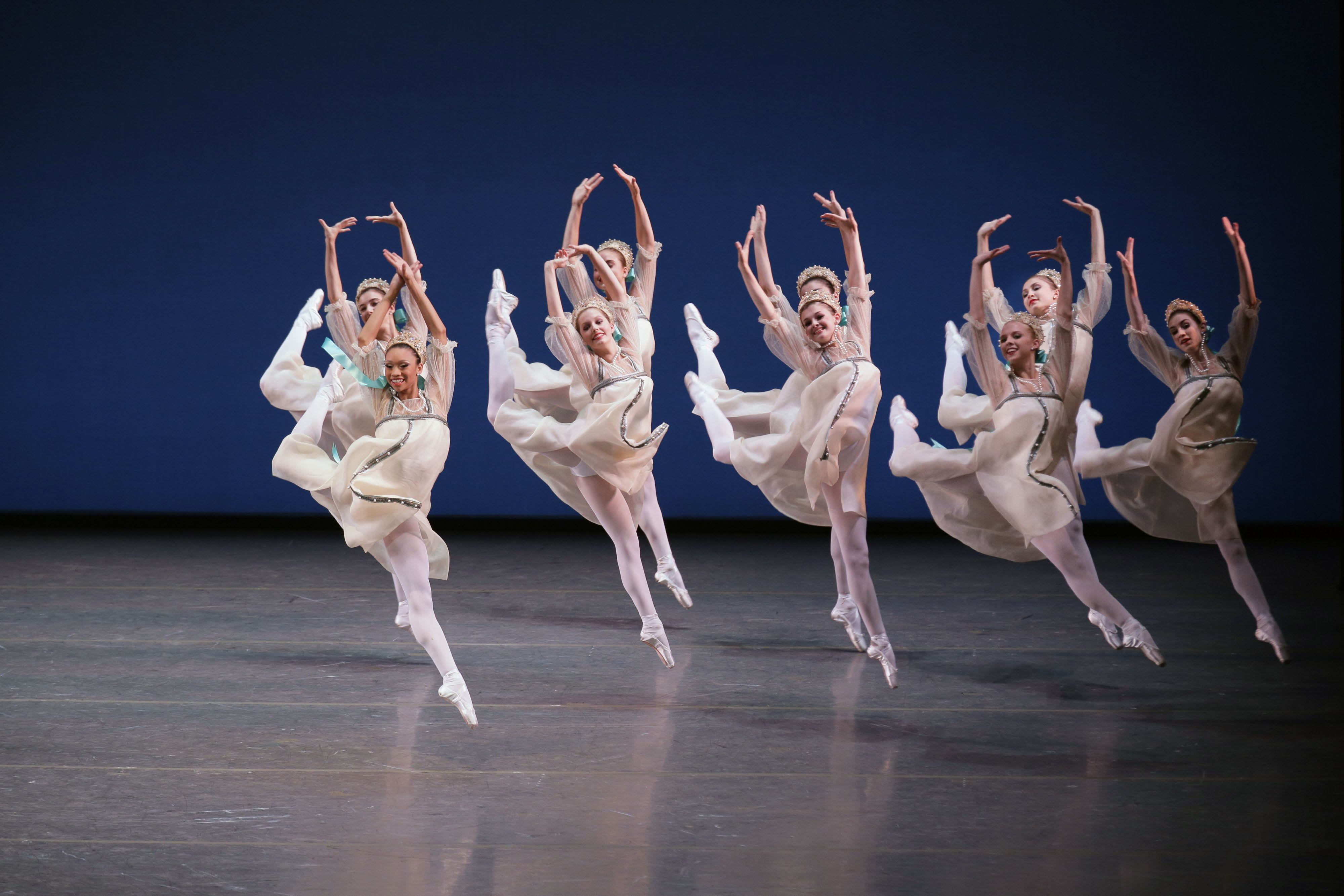 сити балет. балет времена года. New york city ballet (2021) коппола.