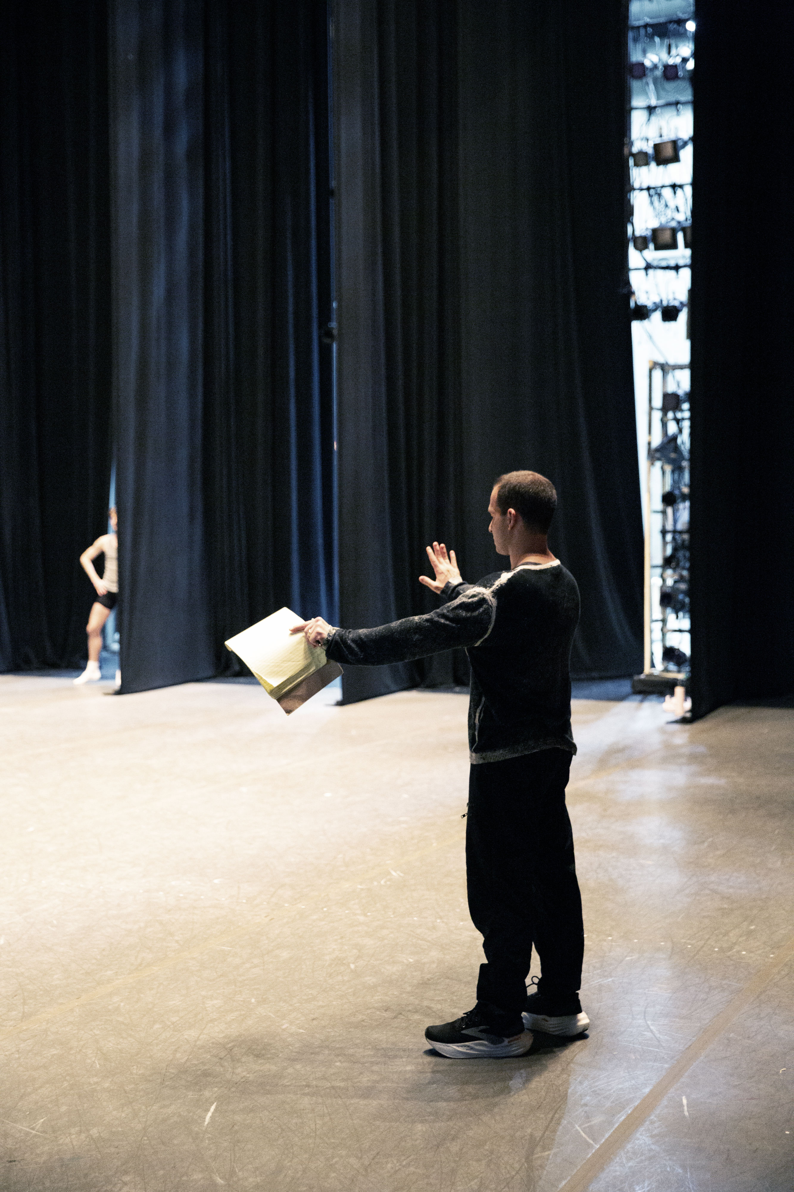 Craig Salstein rehearsing onstage