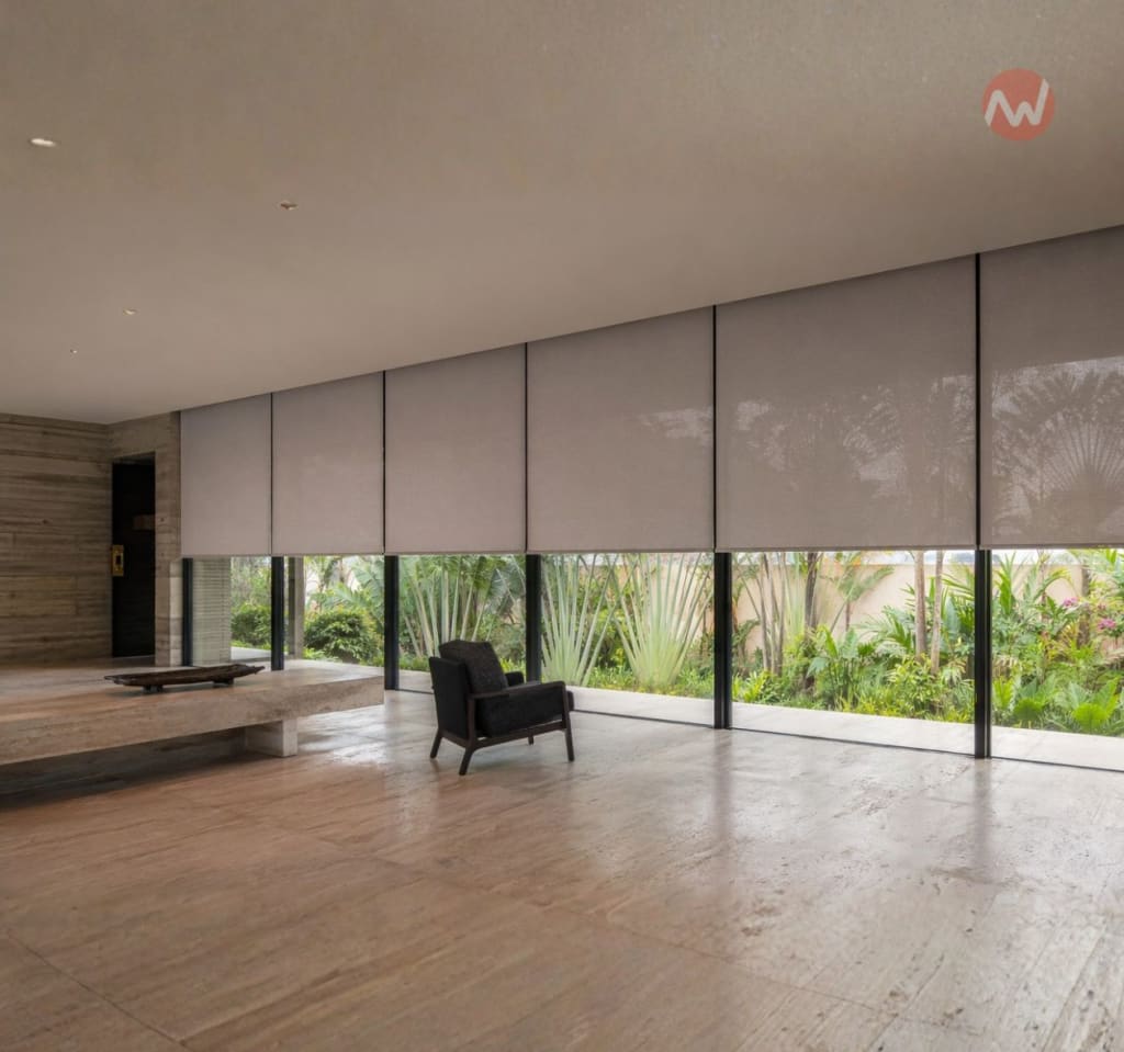 15 Aligned across every window